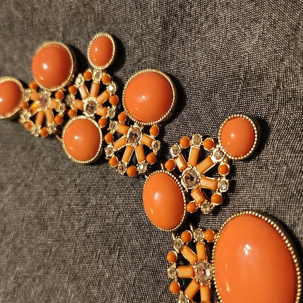 Jewelry - Picture 3 of 7